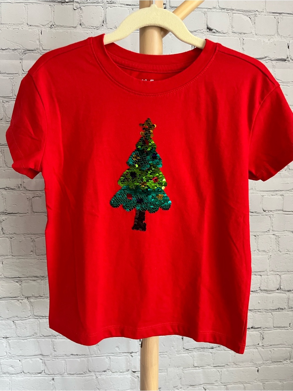 ⭐️⭐️ PICK 5 / $20 Cat & Jack Girls Red Sequin Christmas Tree Tee